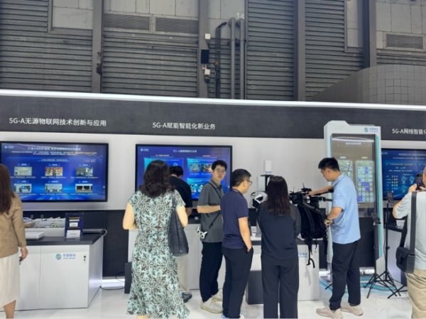 文商期货配资 实探MWC 2025上海展：6G“元年”5G-A却强势“霸榜” AI竞争更聚焦“落地”